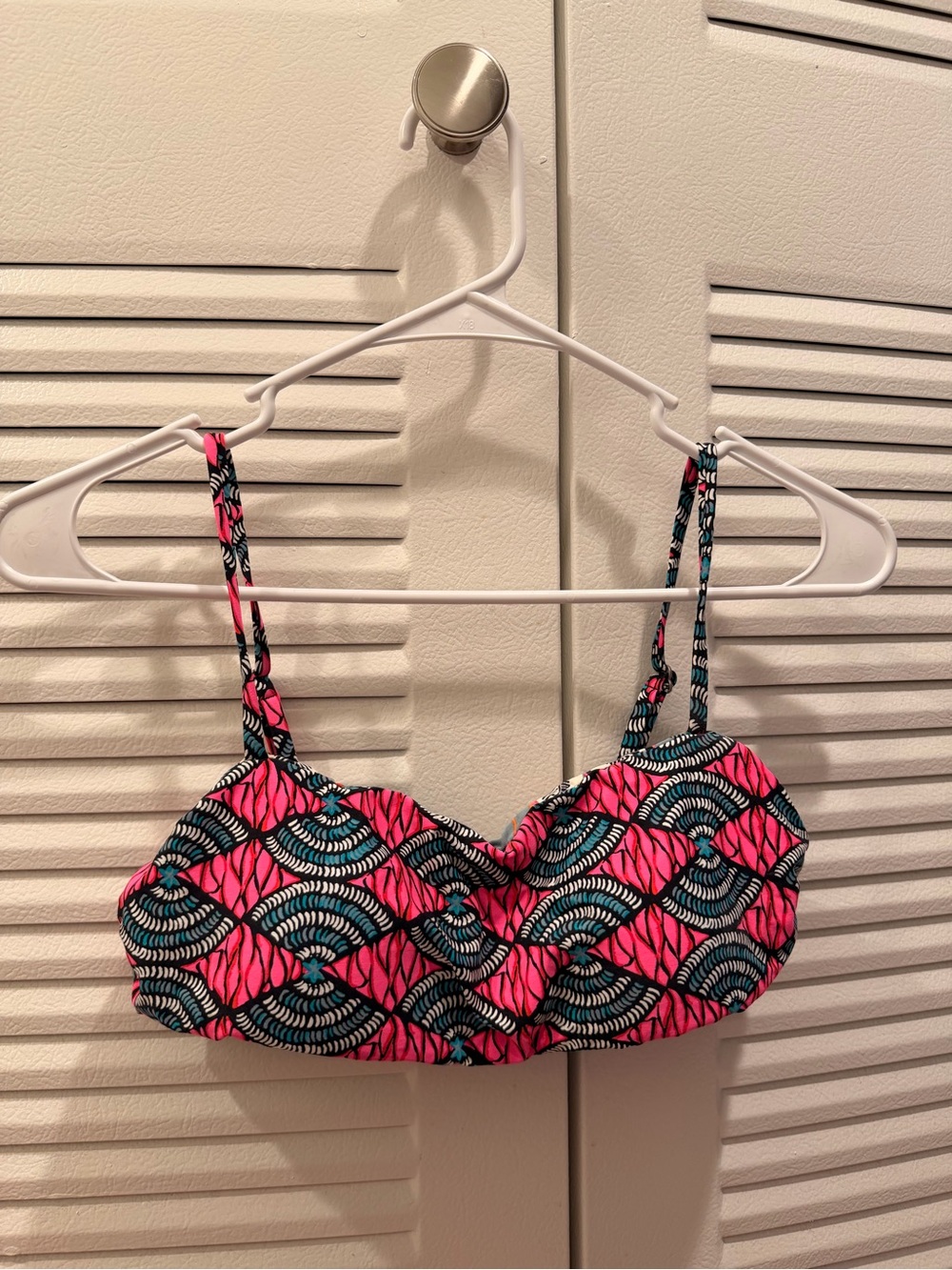 Roxy Women’s Pink Patterned Swim Top - Stylish Support